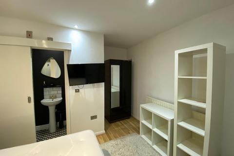 undefined, Buckingham Road Room 4 London E18 2NH