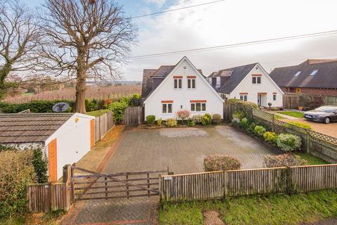 4 bedroom detached house for sale, Maidstone Road, Pembury