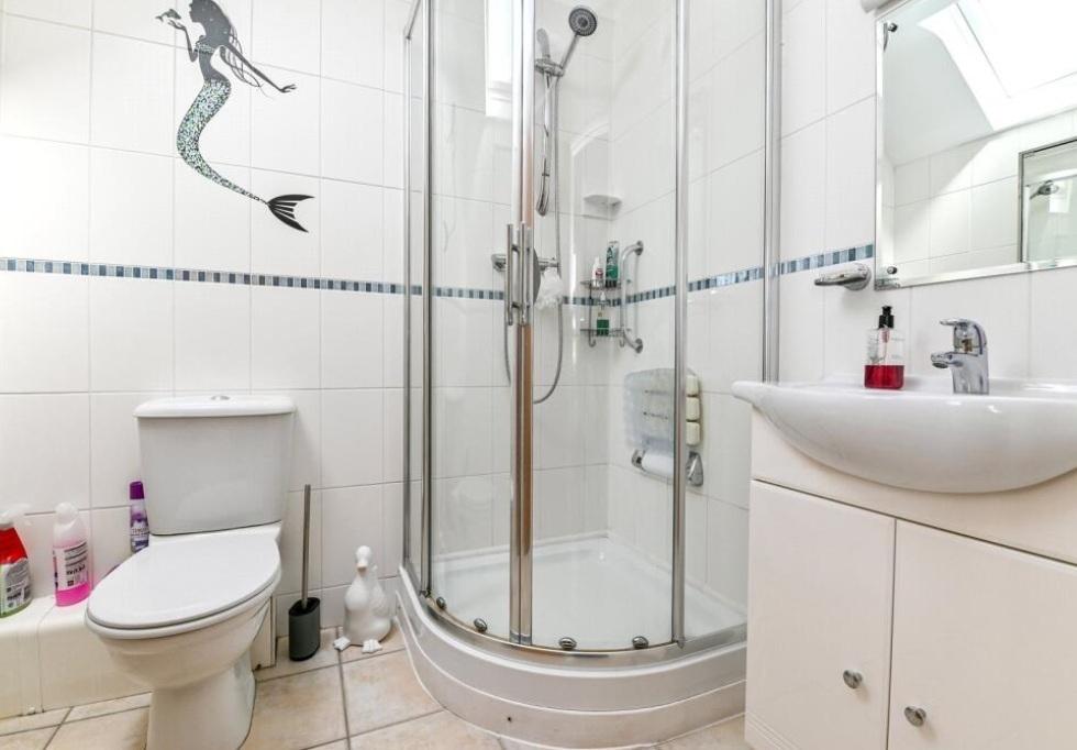 Ensuite Shower Room