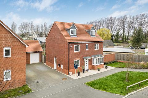 5 bedroom detached house for sale, Barberry Drive, Didcot, OX11