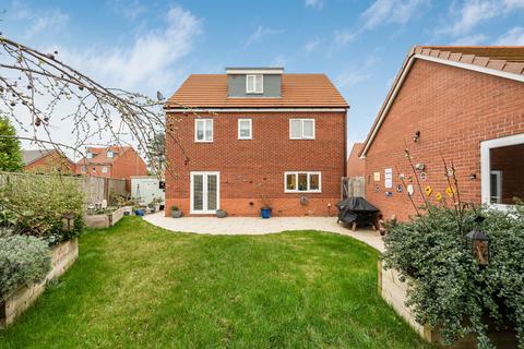 5 bedroom detached house for sale, Barberry Drive, Didcot, OX11