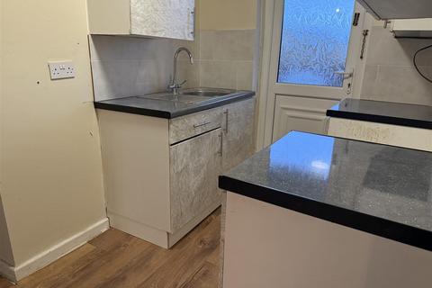 2 bedroom semi-detached bungalow to rent, Dixon Estate, Shotton Colliery