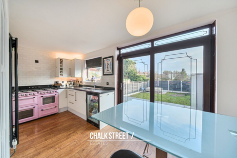 undefined, Suttons Lane, Hornchurch, RM12
