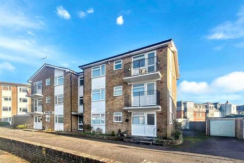2 bedroom flat for sale, Ratton Road, Eastbourne