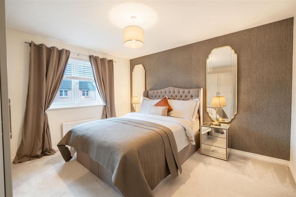 Main.bedroom.jpg
