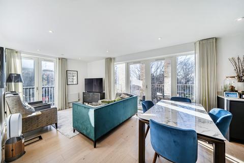 2 bedroom apartment for sale, Lee Terrace, London