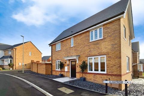 3 bedroom detached house for sale, Albatross Way, Basingstoke, Hampshire