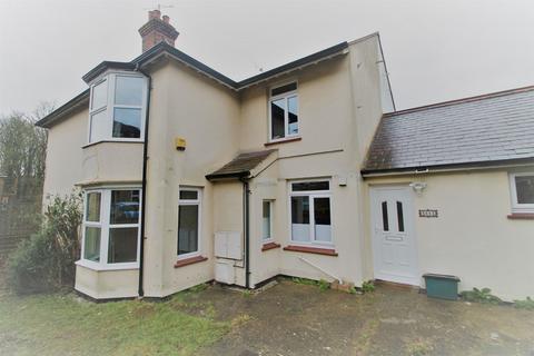 2 bedroom flat for sale, West Wycombe Road, High Wycombe HP12