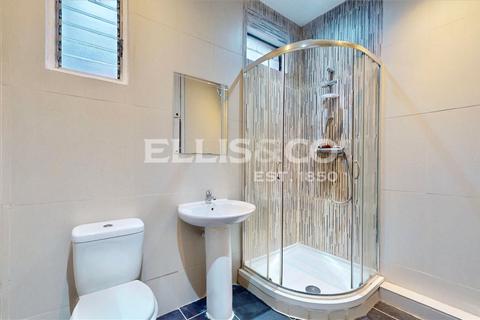 2 bedroom maisonette for sale, Mostyn Avenue, Wembley, HA9