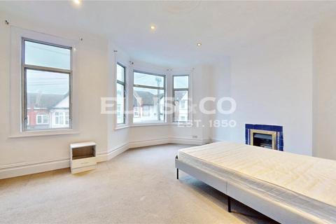2 bedroom maisonette for sale, Mostyn Avenue, Wembley, HA9