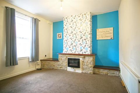 3 bedroom terraced house to rent, 3-Bed Terraced House to Let on Henderson Street, Preston