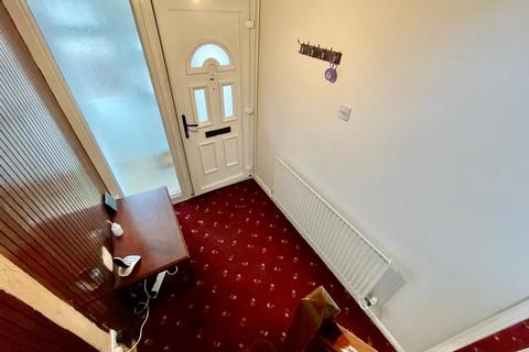 3 bedroom semi-detached house for sale, Harper Way, Rayleigh, Essex, SS6