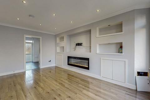 3 bedroom flat for sale, 9 Old Road, Elderslie, Johnstone, PA5 9EQ