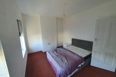 undefined, Roath, CF24