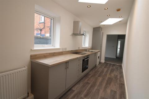 2 bedroom terraced house for sale, Vine Street, Darlington