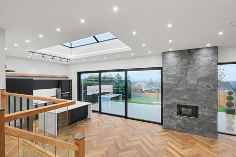 4 bedroom detached house for sale, Cleve Avenue, Toton, Nottingham