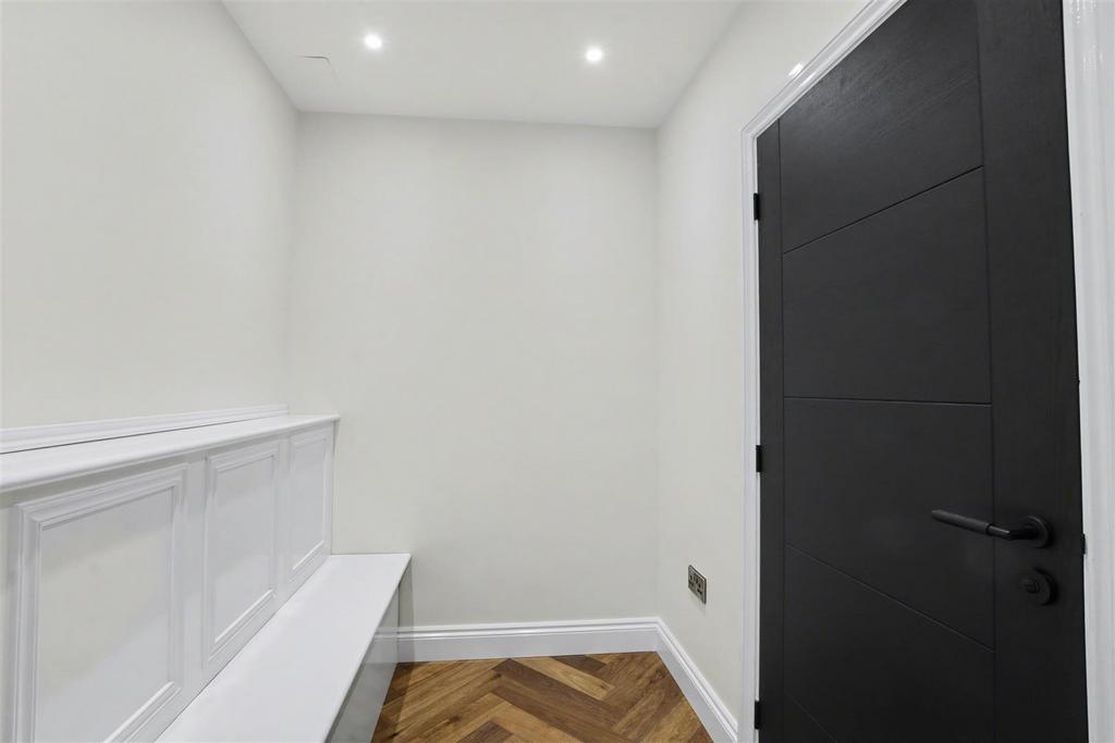 Cloaks Area