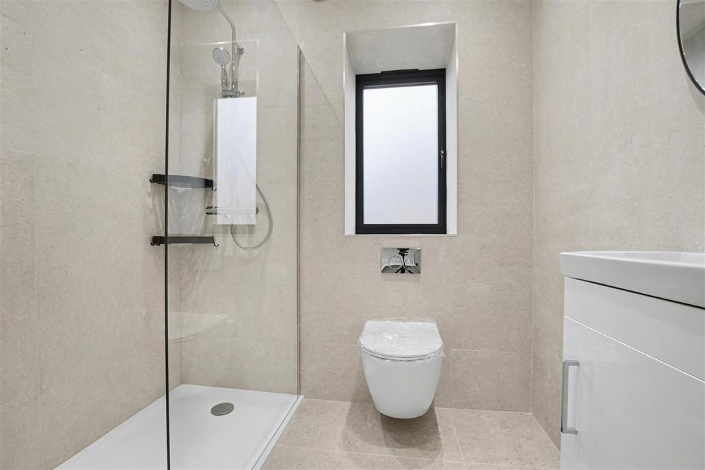 Ground Floor Shower Room/w.c.