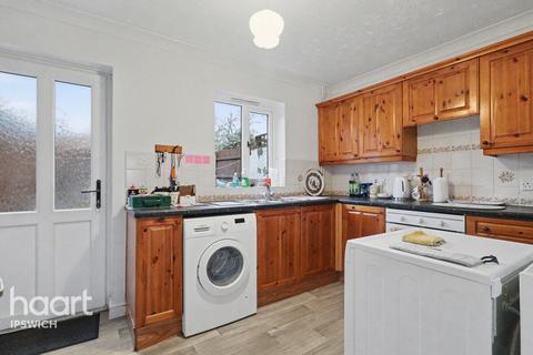 2 bedroom semi-detached house for sale, Camwood Gardens, Ipswich