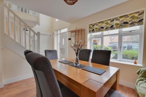 4 bedroom detached house for sale, Corbett Place, Maldon