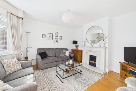 3 bedroom detached house for sale, Locks Road, Locks Heath, SO31 6LD