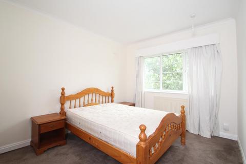 2 bedroom flat to rent, Otley Road, Leeds, West Yorkshire, UK, LS16