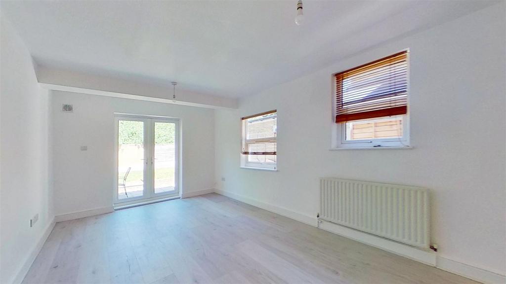 Kingston-Road-Raynes-Park-SW20-06082020 175607.jpg