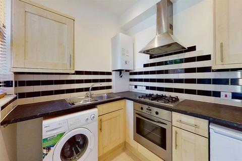 1 bedroom flat to rent, Kingston Road Raynes Park