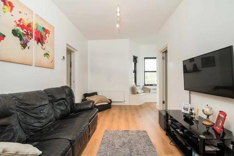 2 bedroom flat to rent, Century House, Cardinal Way, Harrow, Middlesex HA3