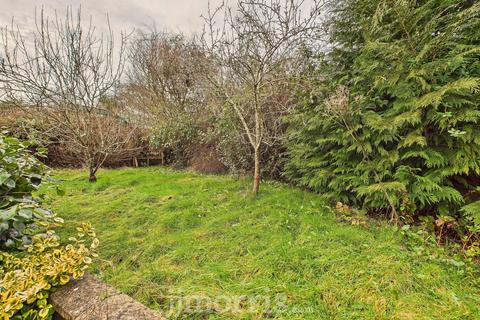 2 bedroom detached bungalow for sale, Chapel Road, Crundale, SA62