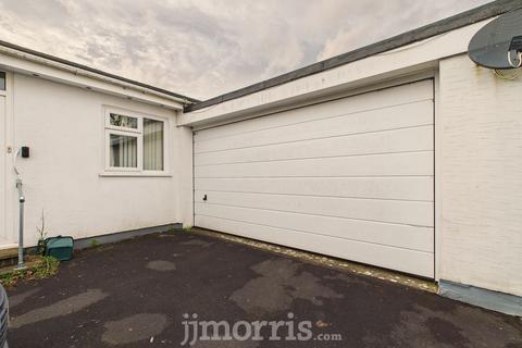 2 bedroom detached bungalow for sale, Chapel Road, Crundale, SA62