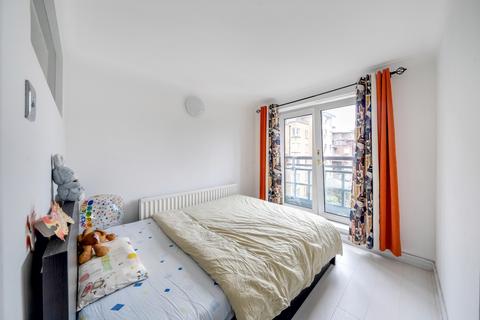 2 bedroom flat to rent, Admiral Walk, Maida Vale, London, W9