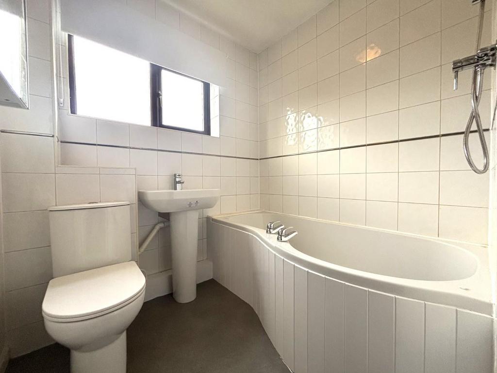 Bathroom.jpeg