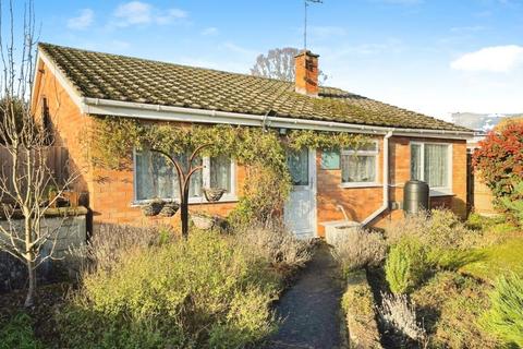 2 bedroom detached bungalow for sale, Pinewood Drive, Brandon IP27