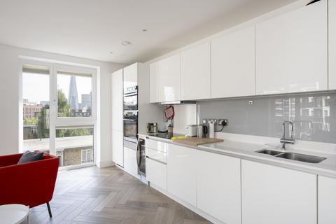 3 bedroom apartment for sale, Elliston Apartments, Glade Path, London SE1