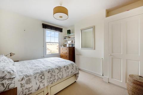 undefined, Queenstown Road, London SW8