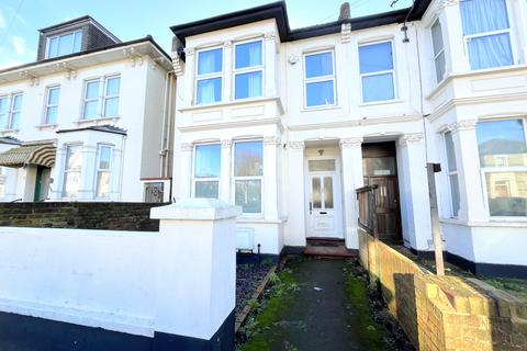 undefined, York Road, Southend-on-Sea SS1