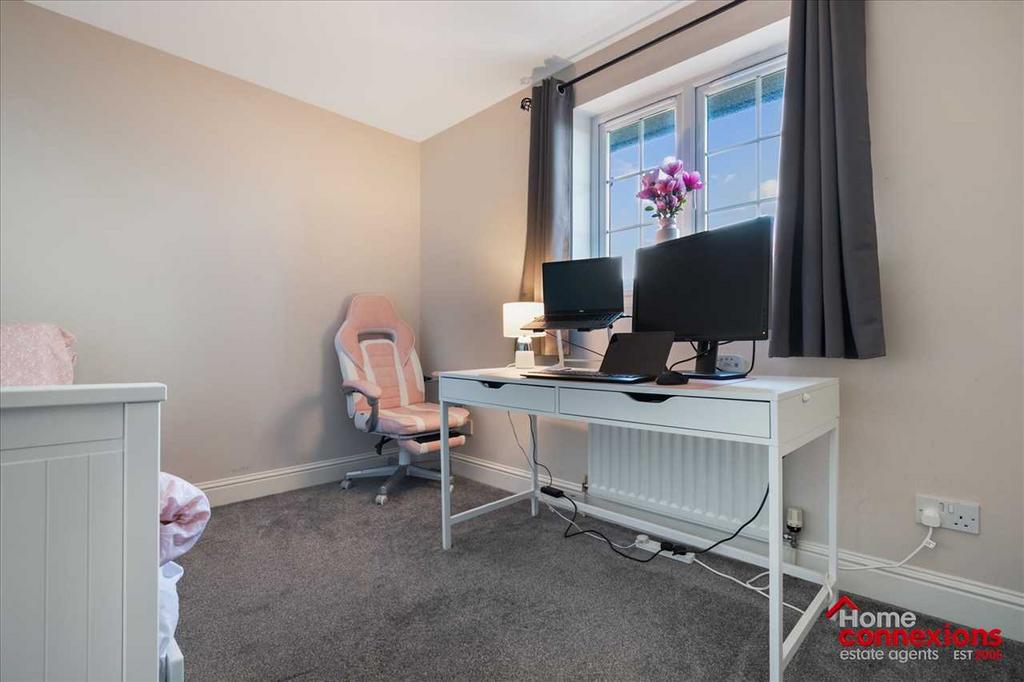 Bedroom Two (1)