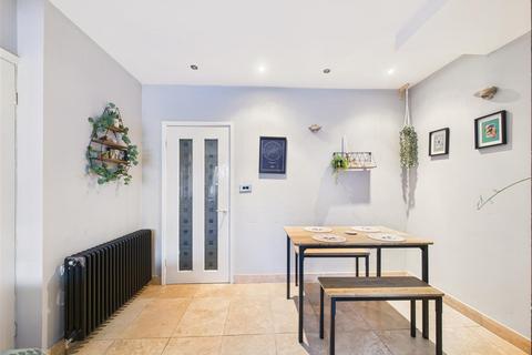 2 bedroom terraced house for sale, Bristol Road, Hull