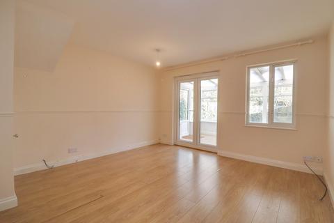 2 bedroom end of terrace house for sale, Bevan Close, Woolston