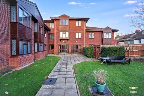 1 bedroom flat for sale, Sunny Bank, London SE25
