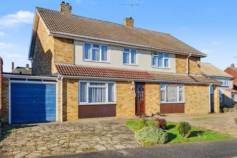 3 bedroom semi-detached house for sale, Canuden Road, Chelmsford CM1