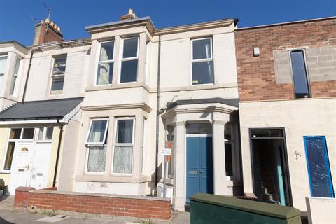 1 bedroom ground floor flat for sale, John Street, Cullercoats, North Shields