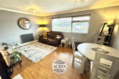 2 bedroom flat for sale, Hermes Court, Clarence Road, Four Oaks