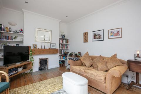 3 bedroom maisonette for sale, Venetian Road, Camberwell, SE5