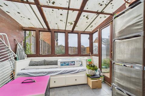 undefined, Sharnwood Drive, Calcot, Reading, RG31