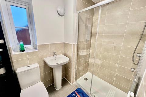 3 bedroom semi-detached house for sale, Sika Avenue, Rothwell, Kettering