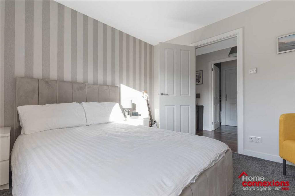 Bedroom Two (2)