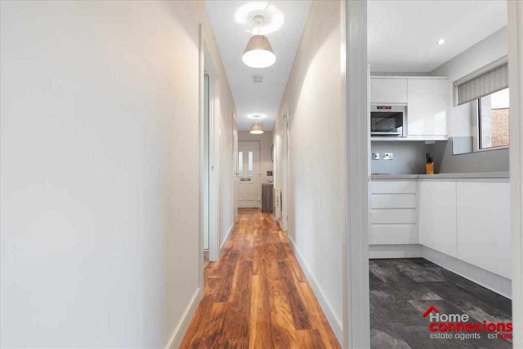 Entrance Hallway (1)