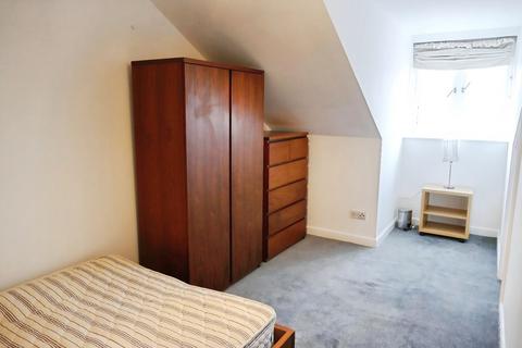 2 bedroom flat to rent, Langtons Wharf, Leeds, West Yorkshire, UK, LS2